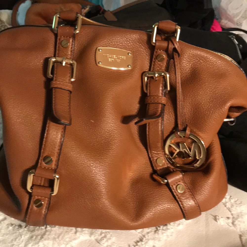 Michael Kors Hobo
